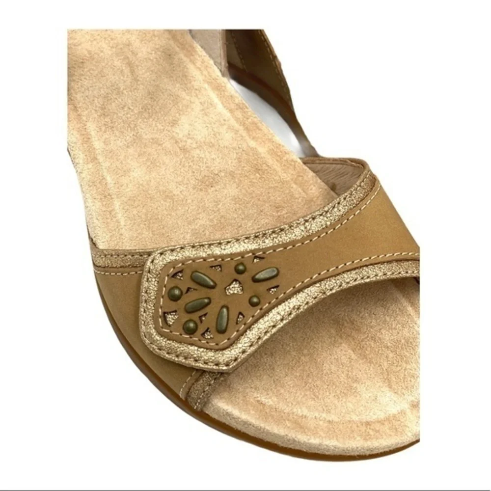 Dansko Blythe Sand Milled Nubuck Comfort Sandals Sand NIB